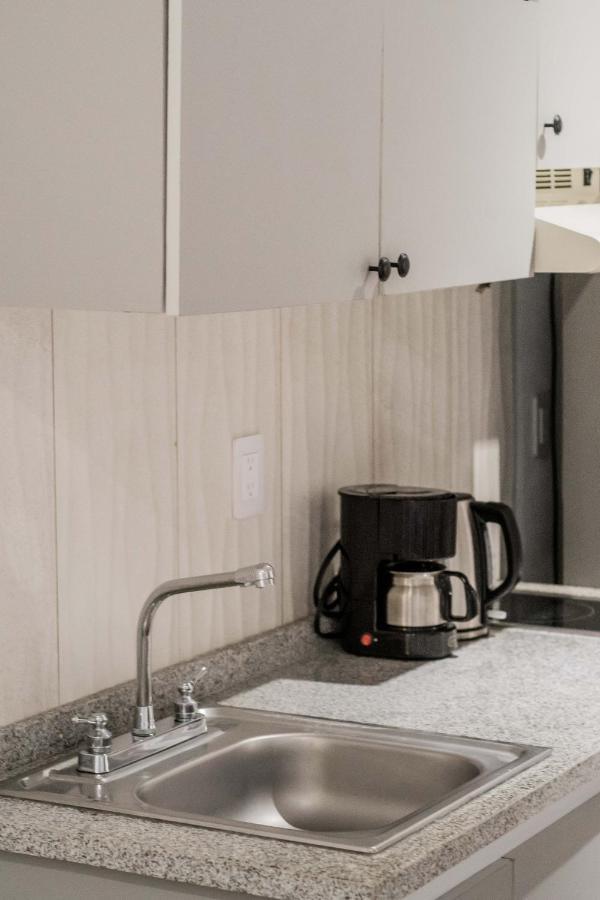 Hotelzone L20 Beach Access كانكون المظهر الخارجي الصورة